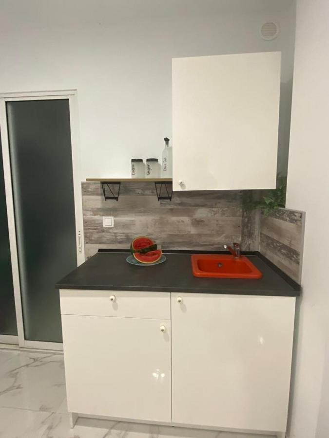 Nirvana Comfort Apartments 2 Thessaloníki Ngoại thất bức ảnh